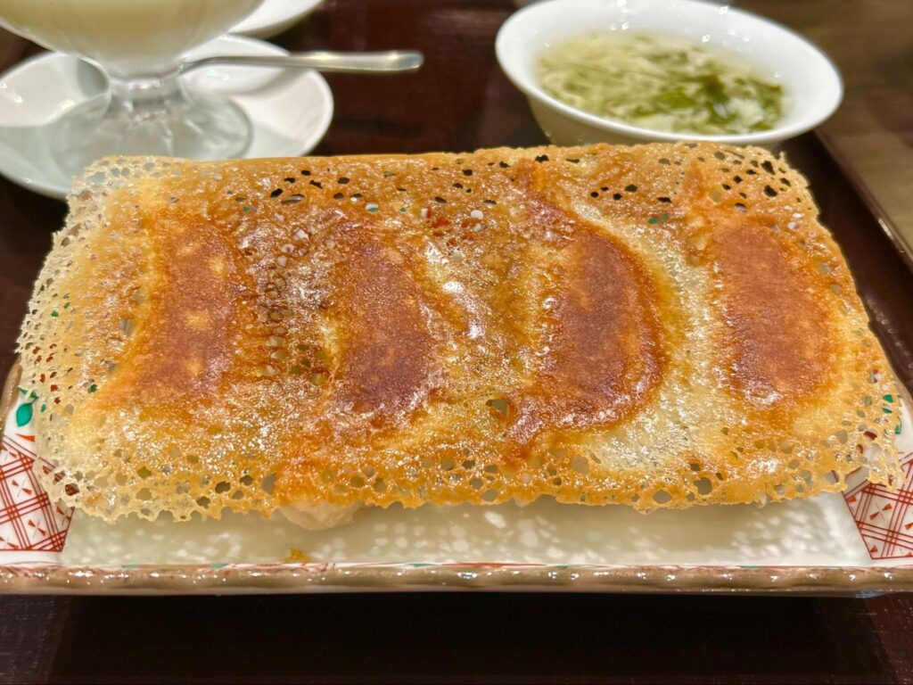 大餃子(だいぎょうざ)の餃子