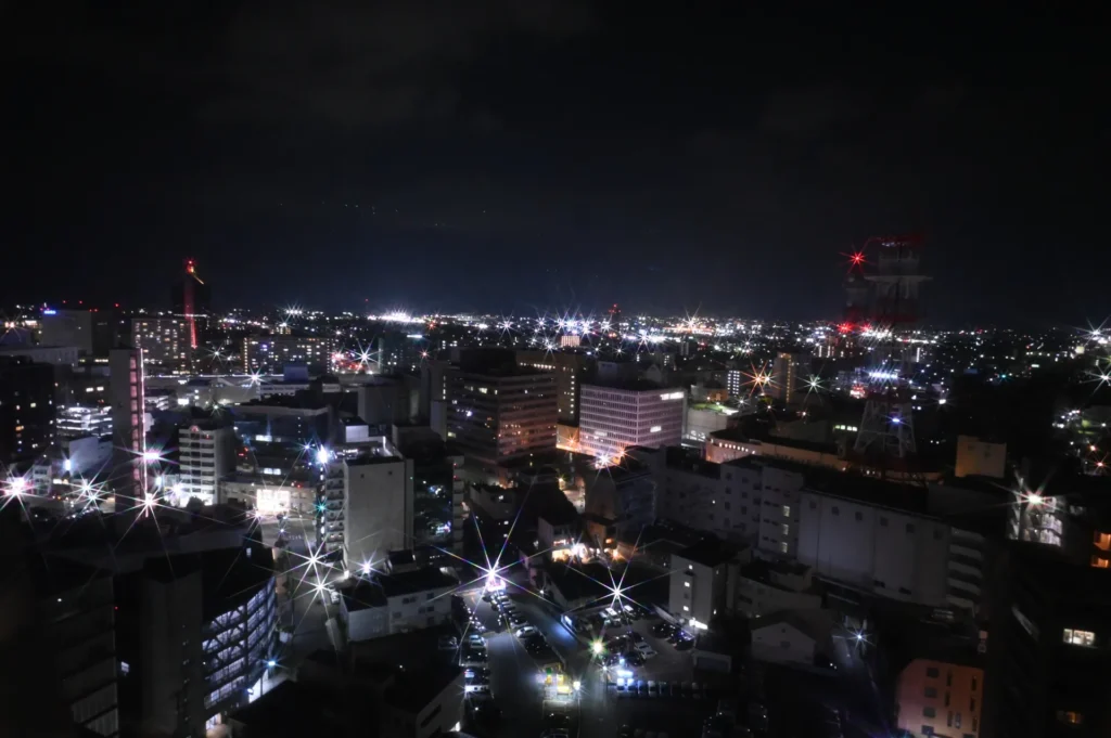 富山市役所展望塔からの夜景